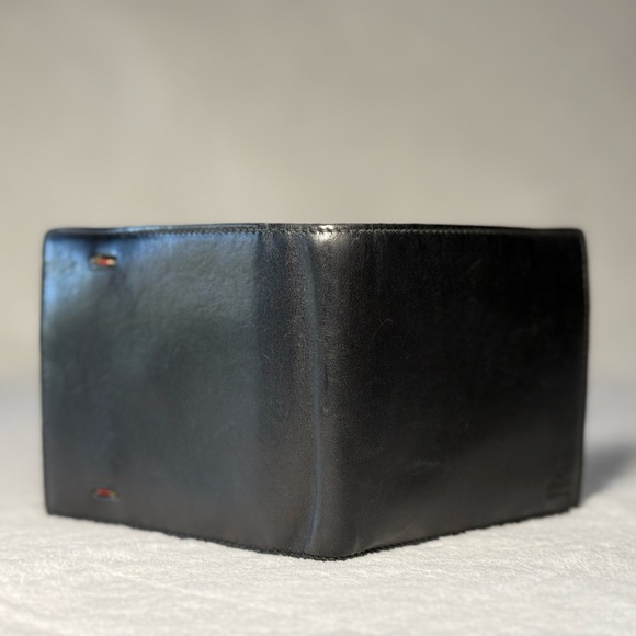 Authentic GUCCI Men’s Wallet - Picture 5 of 12